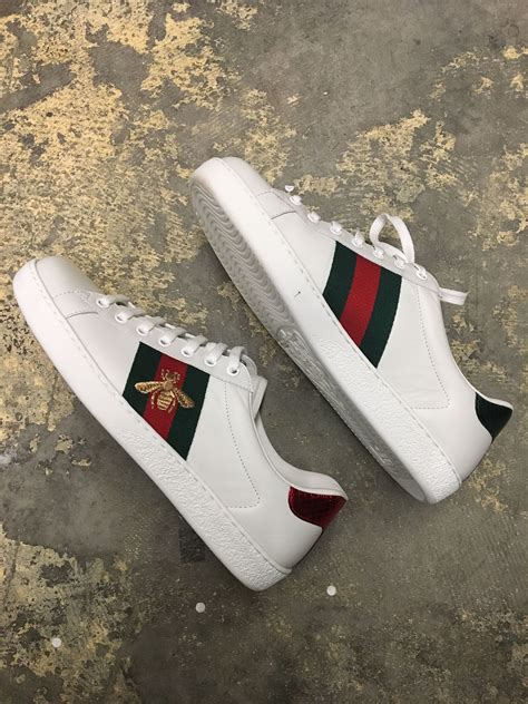 gucci bee sneakers sizing|gucci bee sneakers men's.